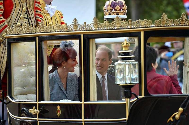 The Duke and Duchess of Cambridge escorted the President of Singapore to Horse Guards Parade